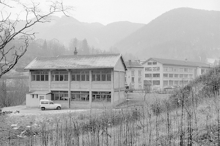 usine de taille de pierre pour la joaillerie et l'industrie des Ets Pierre Ciancia et Fils