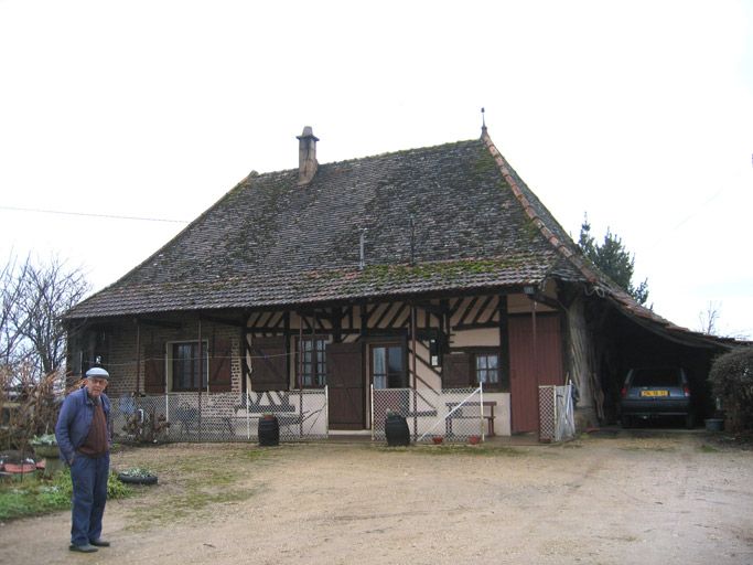 atelier ; ferme ; débit de boissons