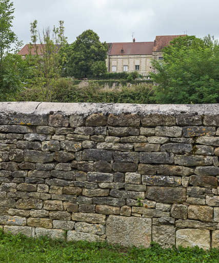 château de Brèves (paysages du canal du Nivernais)