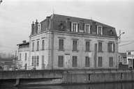 ensemble de maisons