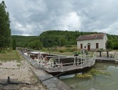 site de l'écluse 37 du versant Saône, dite de Roche-Canot (canal de Bourgogne)