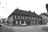 école