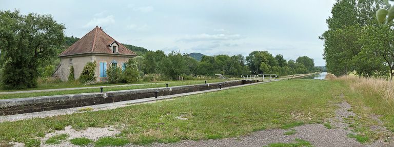 site de l'écluse 40 du versant Saône, dite de Morcueil (canal de Bourgogne)