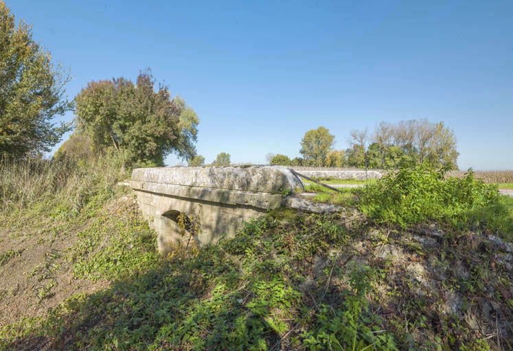 pont ; ponceau de la digue de Pouilly