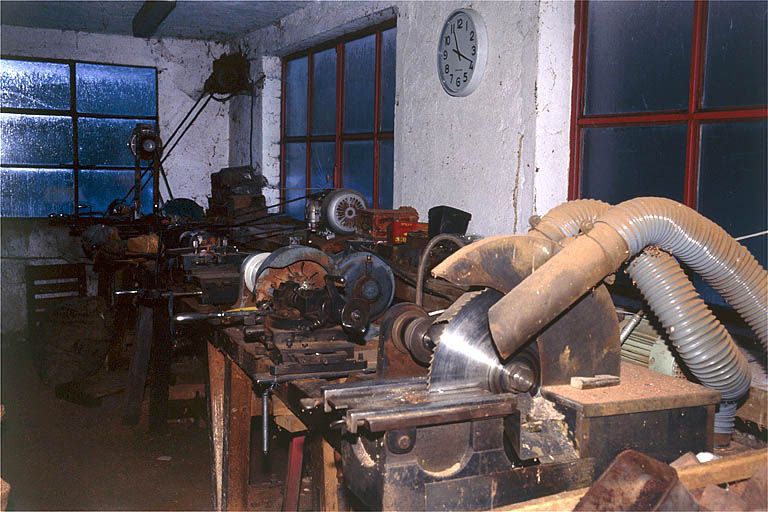 ensemble de l'atelier d'ébauchage des pipes d'Olivier Racine