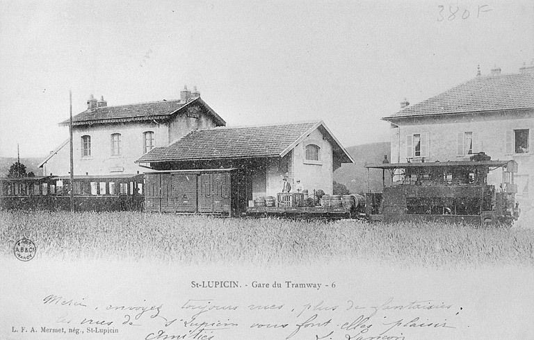 voie ferrée du tramway de Saint-Claude à Clairvaux-les-Lacs