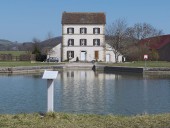 maison de perception et de garde (canal de Bourgogne)