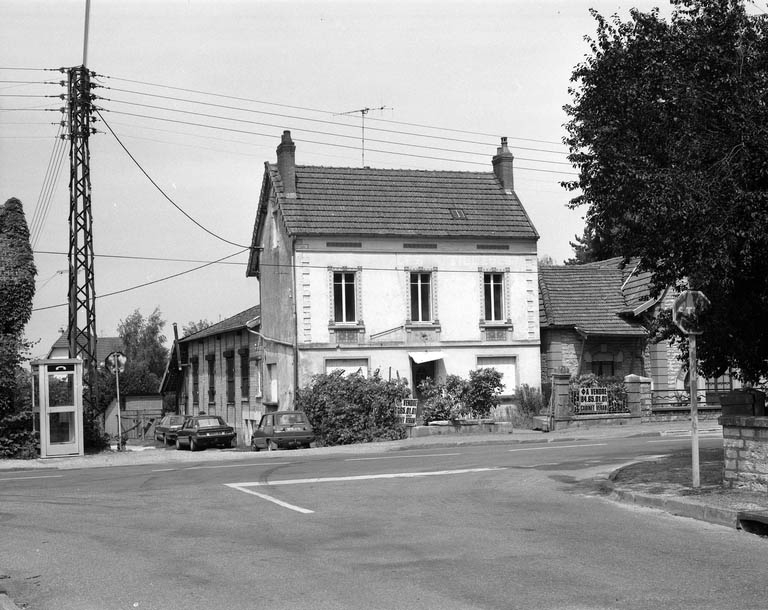 débit de boissons dit café des Tilleuls