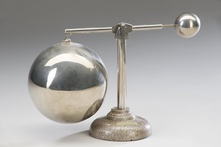 instrument de démonstration en statique des fluides (baroscope)