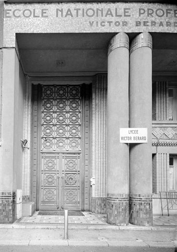 école professionnelle dite Ecole nationale d'Optique puis lycée polyvalent Victor Bérard