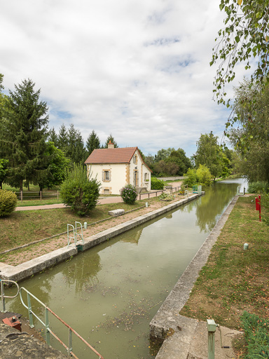 site de l'écluse 29 du versant Loire, dite de Chaumigny (canal du Nivernais)