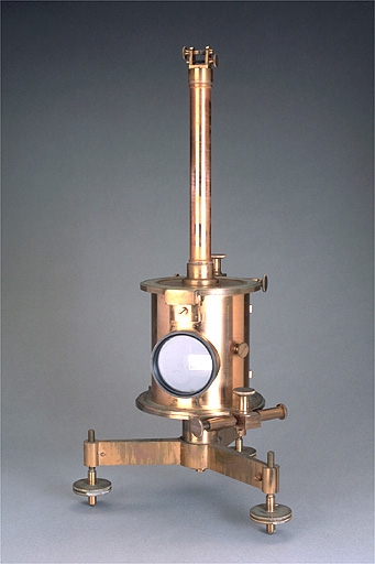 instrument de mesure de la déclinaison magnétique (bifilaire de Mascart)