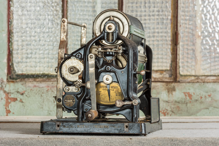 machine à imprimer par pochoir (Gestetner Rotary Cyclostyle n° 6)