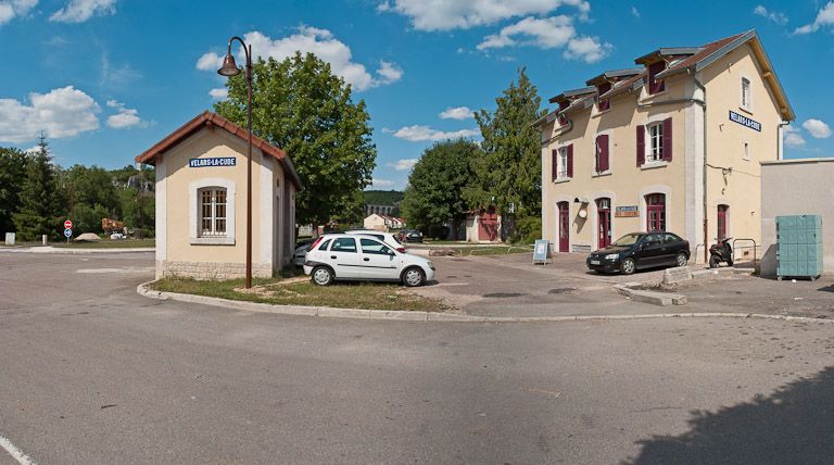 gare de Velars-sur-Ouche (paysages du canal de Bourgogne)